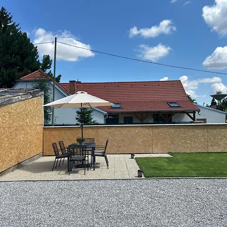 Сasa de vacaciones House Rafo Šamorín