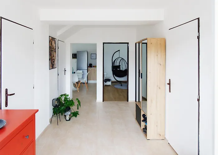 Semesterbostad House Rafo *